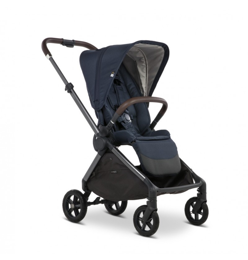 Mast Swiss Design M6x | Lekka i funkcjonalna spacerówka premium