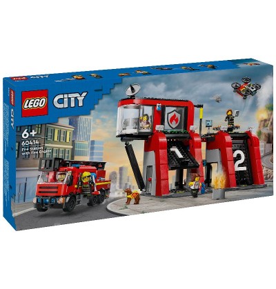Lego City 60414 Remiza strażacka z wozem strażackim